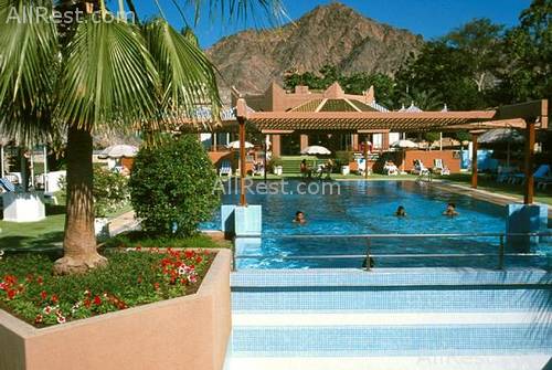 Sheraton Oman Hotel 7